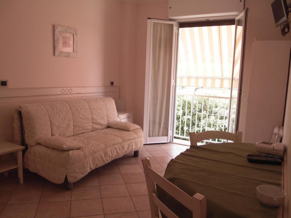 Residence Panama Alassio Exterior photo